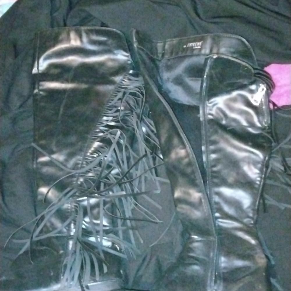 Extreme women biker boots